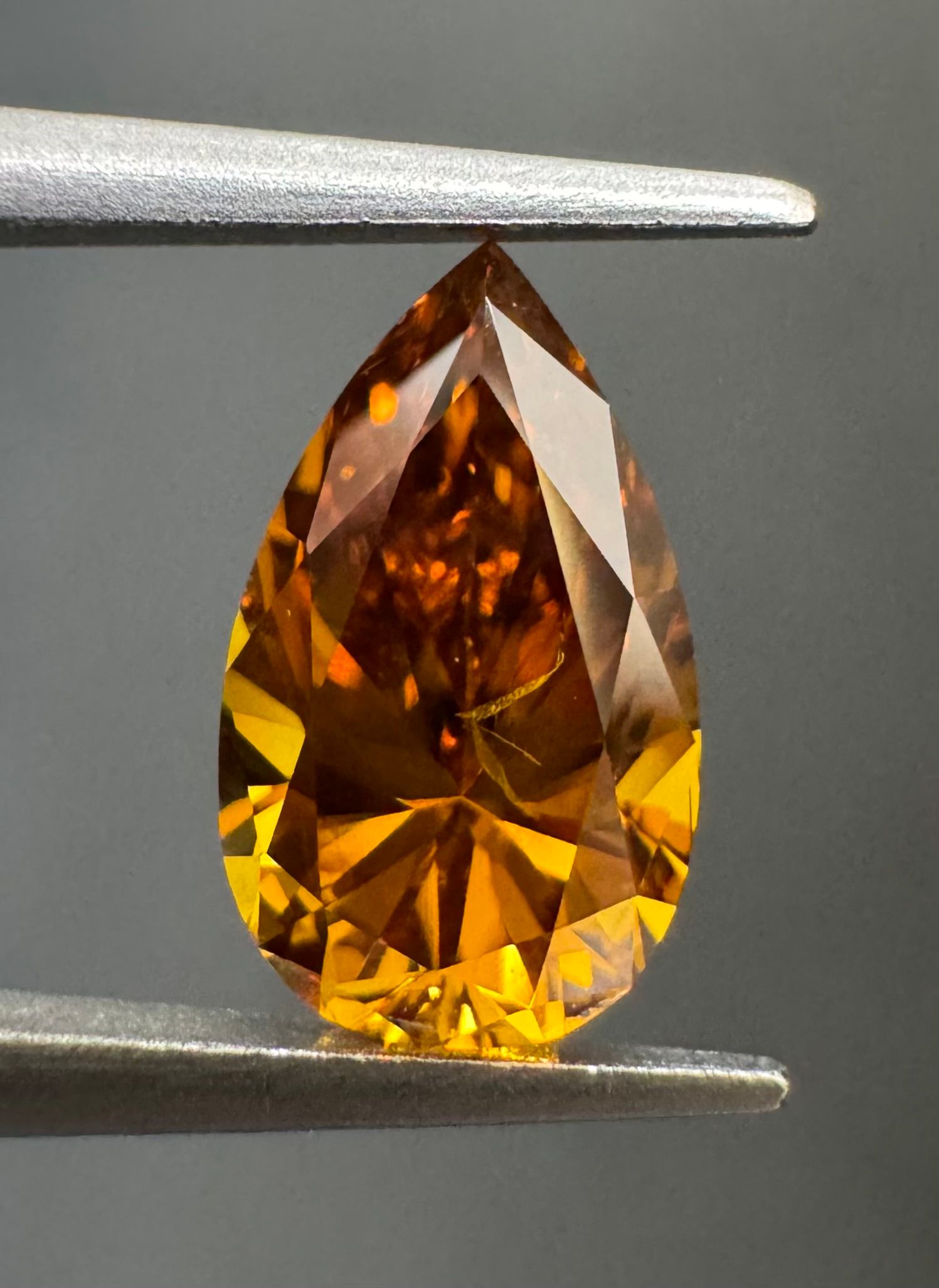 0.97ct  I1 PEAR