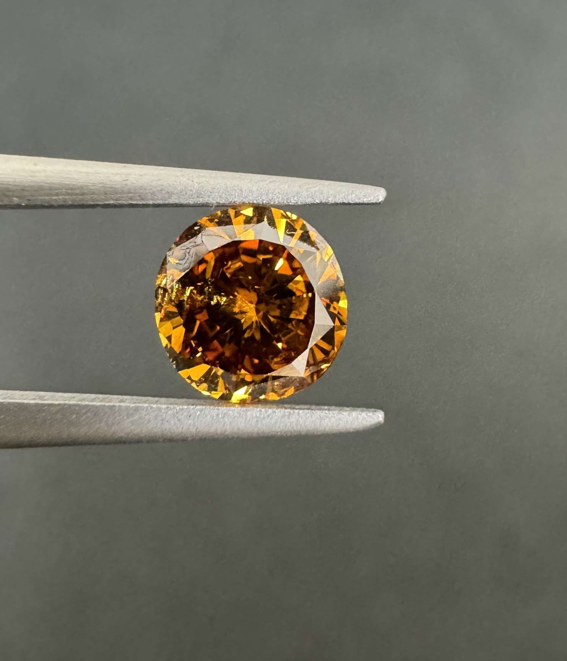1.02ct  I2 ROUND