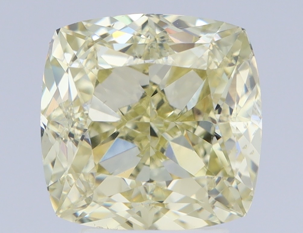 4.2 ct Přírodní Barevný Cushion VS2