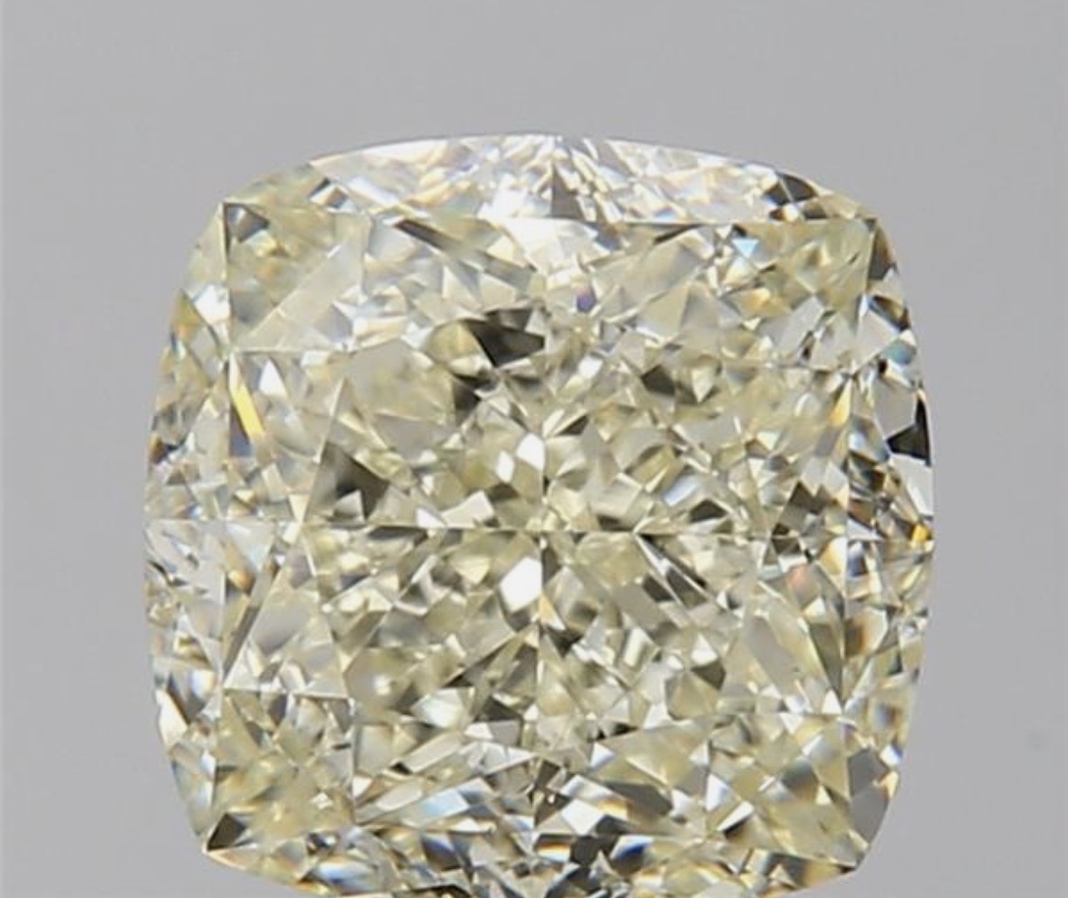 2.2ct U-V VVS2 CUSHION