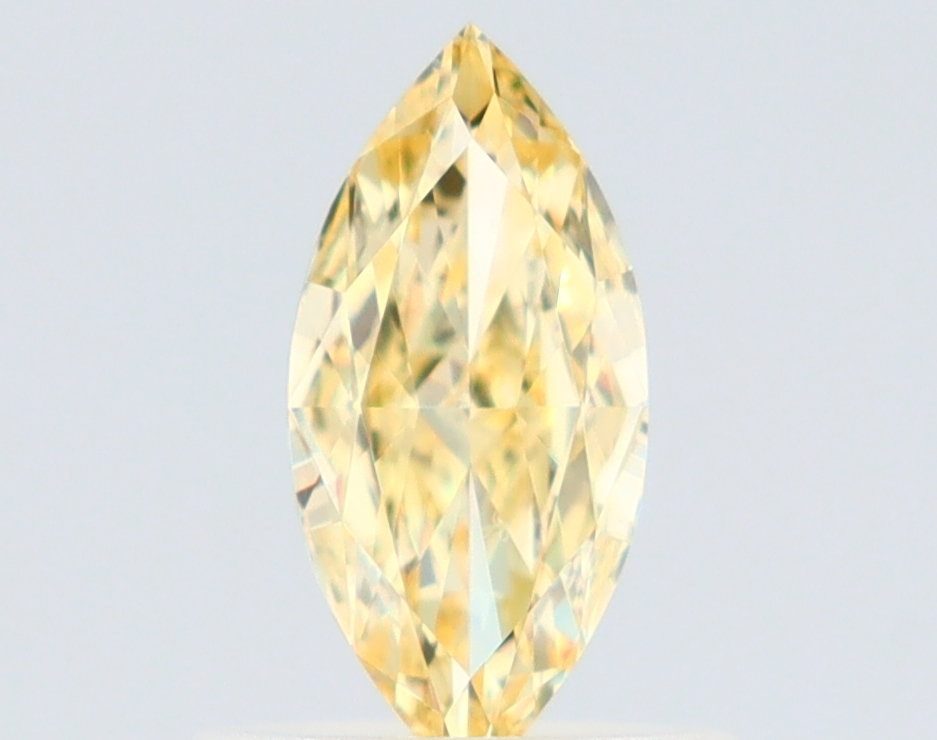 0.51 ct Přírodní Barevný Marquise VS2