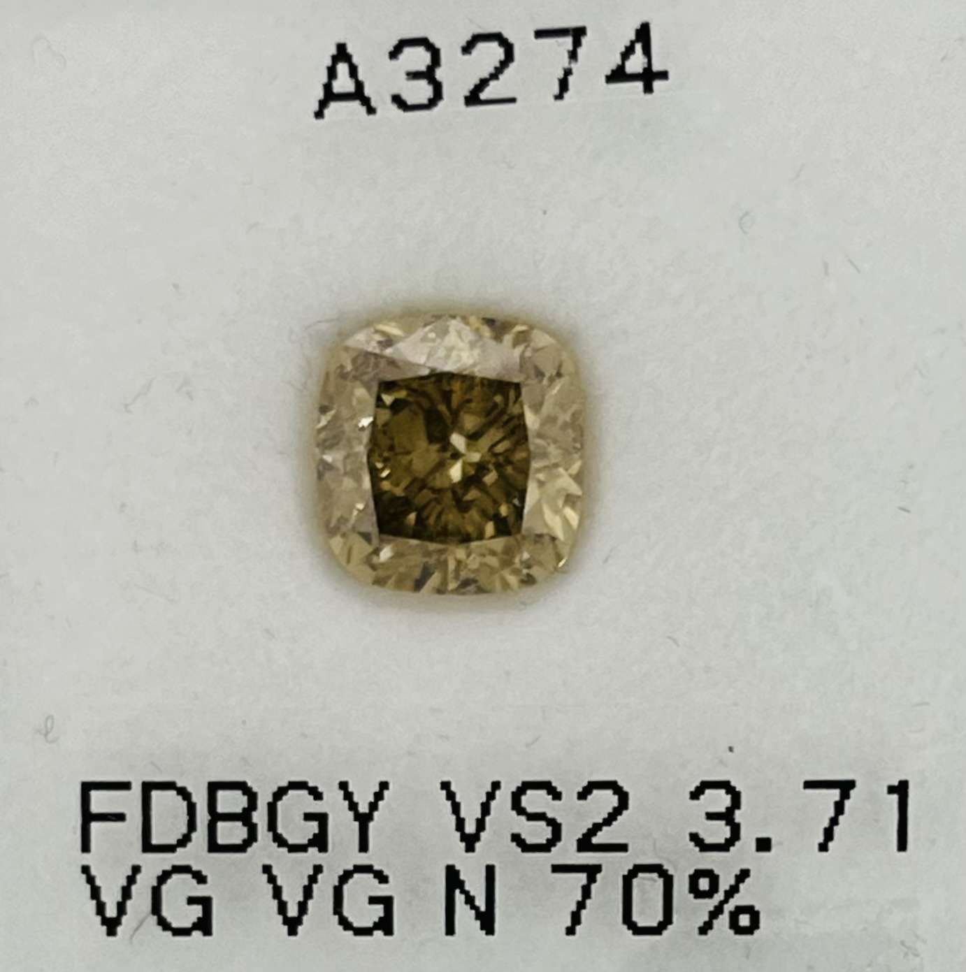 3.71ct  VS2 CUSHION