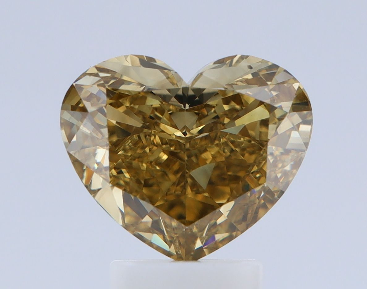 3.01ct  VS2 HEART