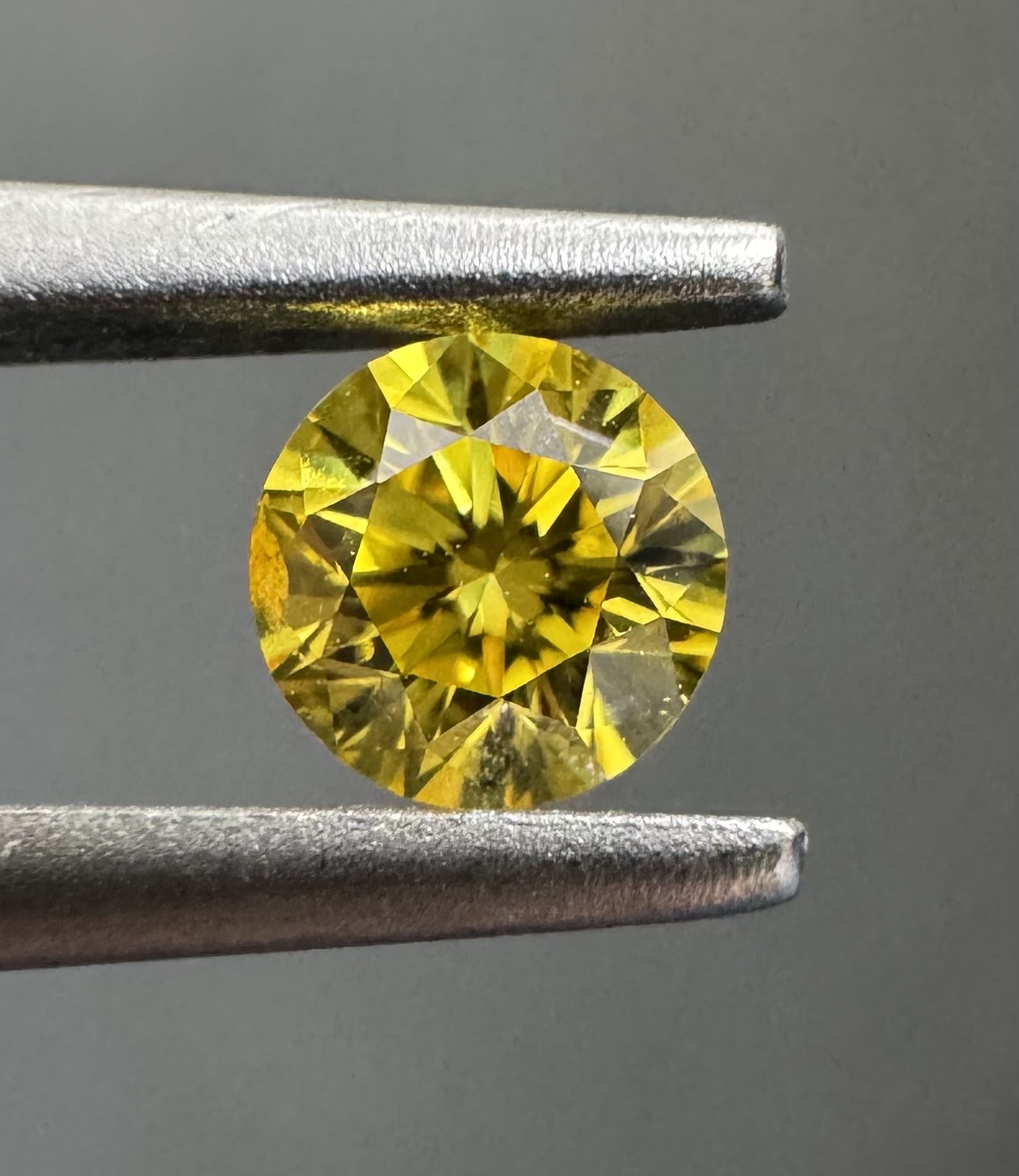 0.19ct  I1 ROUND
