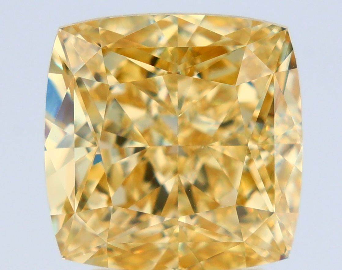 4.02ct  VVS2 CUSHION
