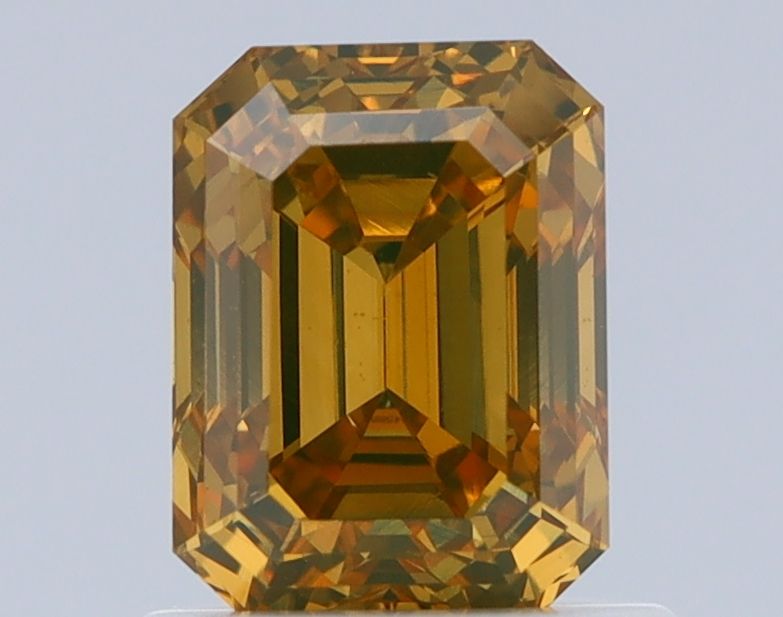 1.07ct  VS1 EMERALD