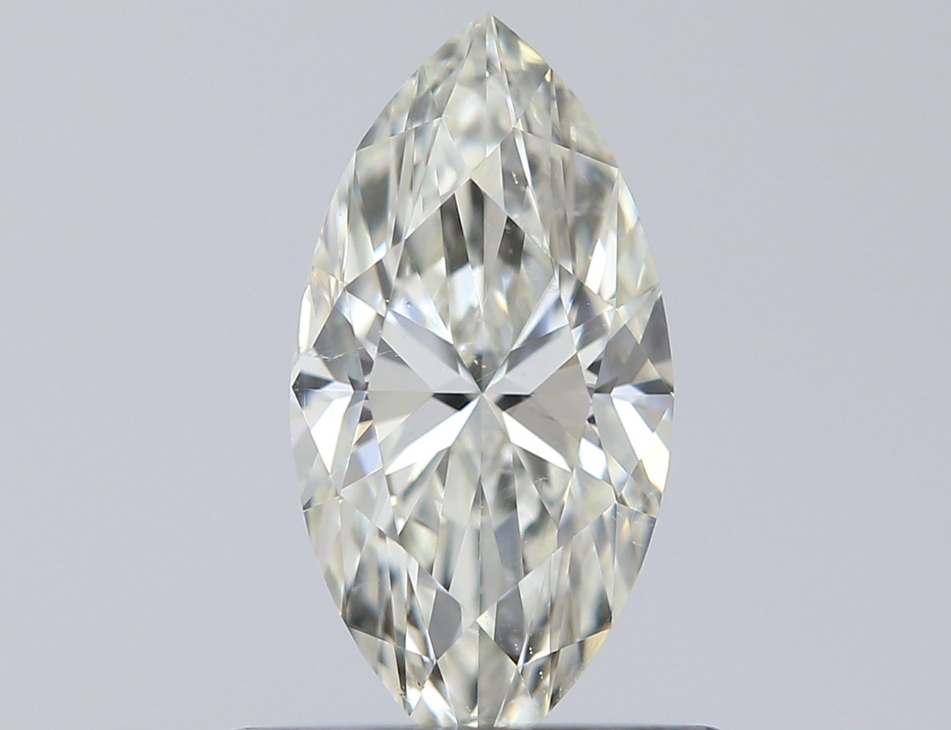 0.6 ct Přírodní Marquise L SI1
