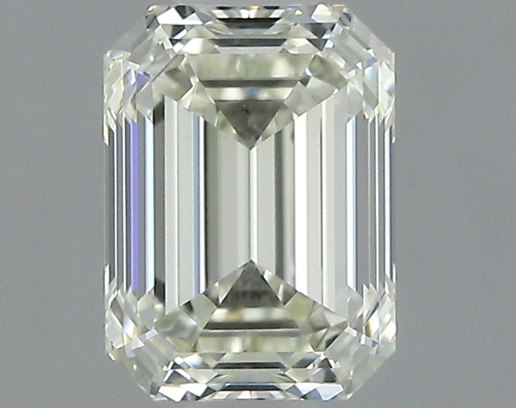 0.92ct M VS2 EM