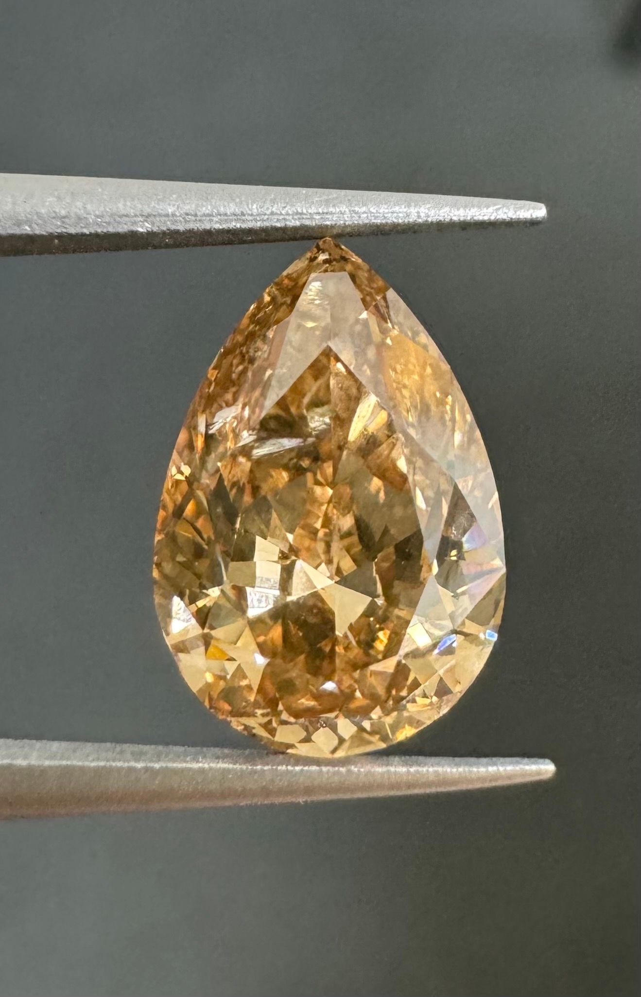 2.7ct  I1 PEAR