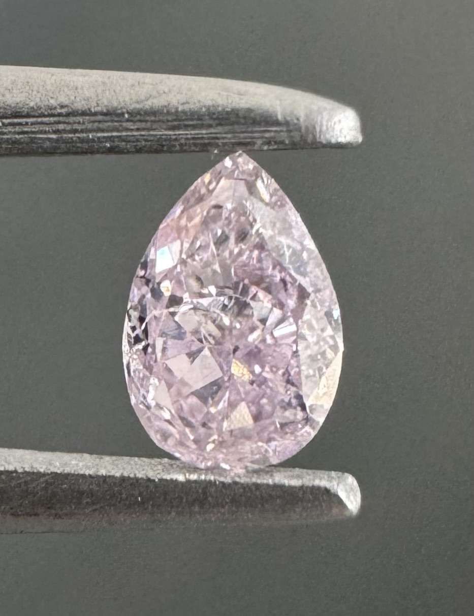 0.13ct  VS2 PEAR