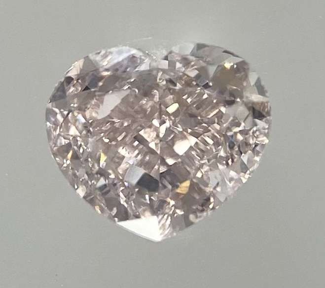 0.77ct  SI1 HEART