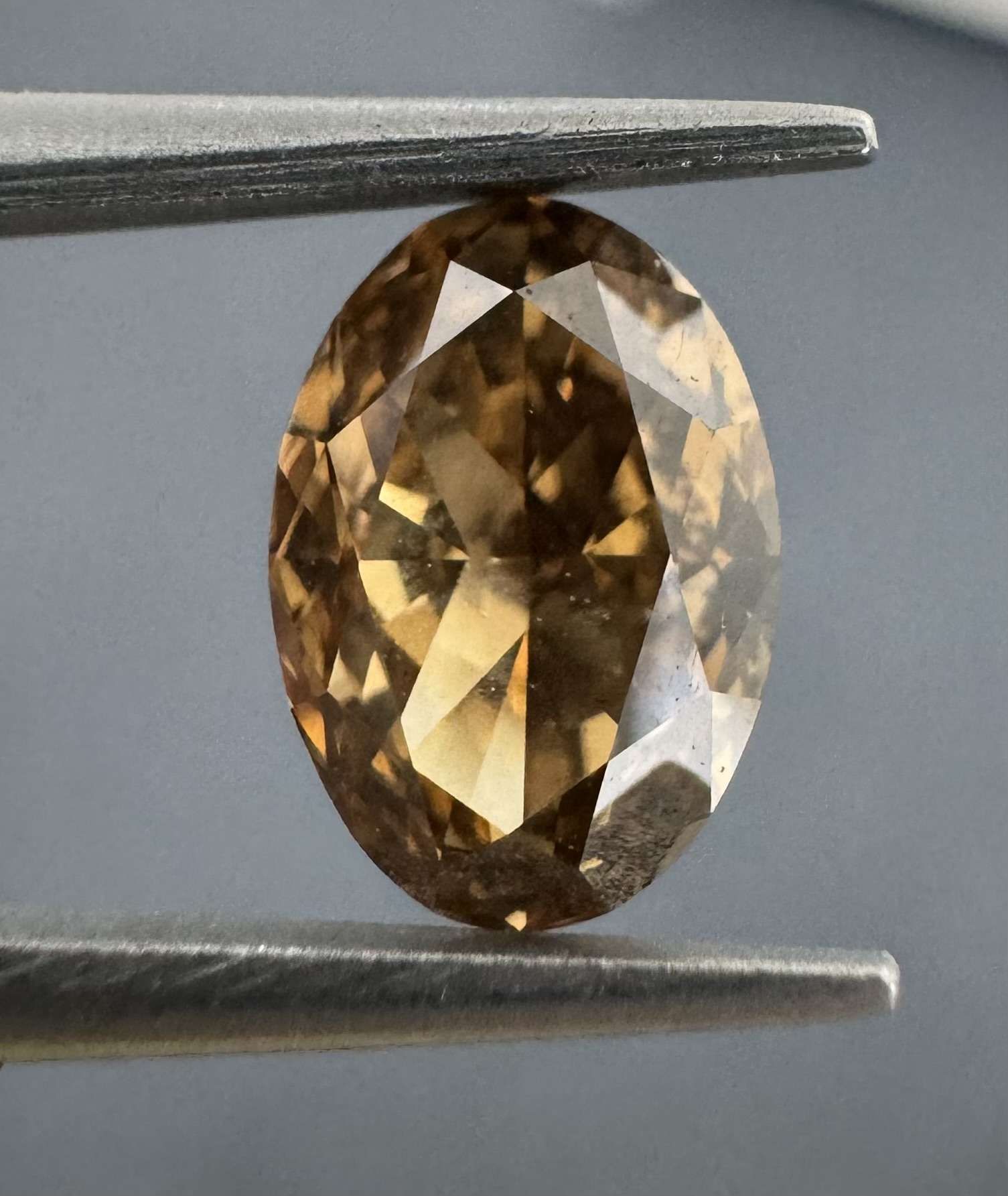 1.26ct  VS1 OVAL