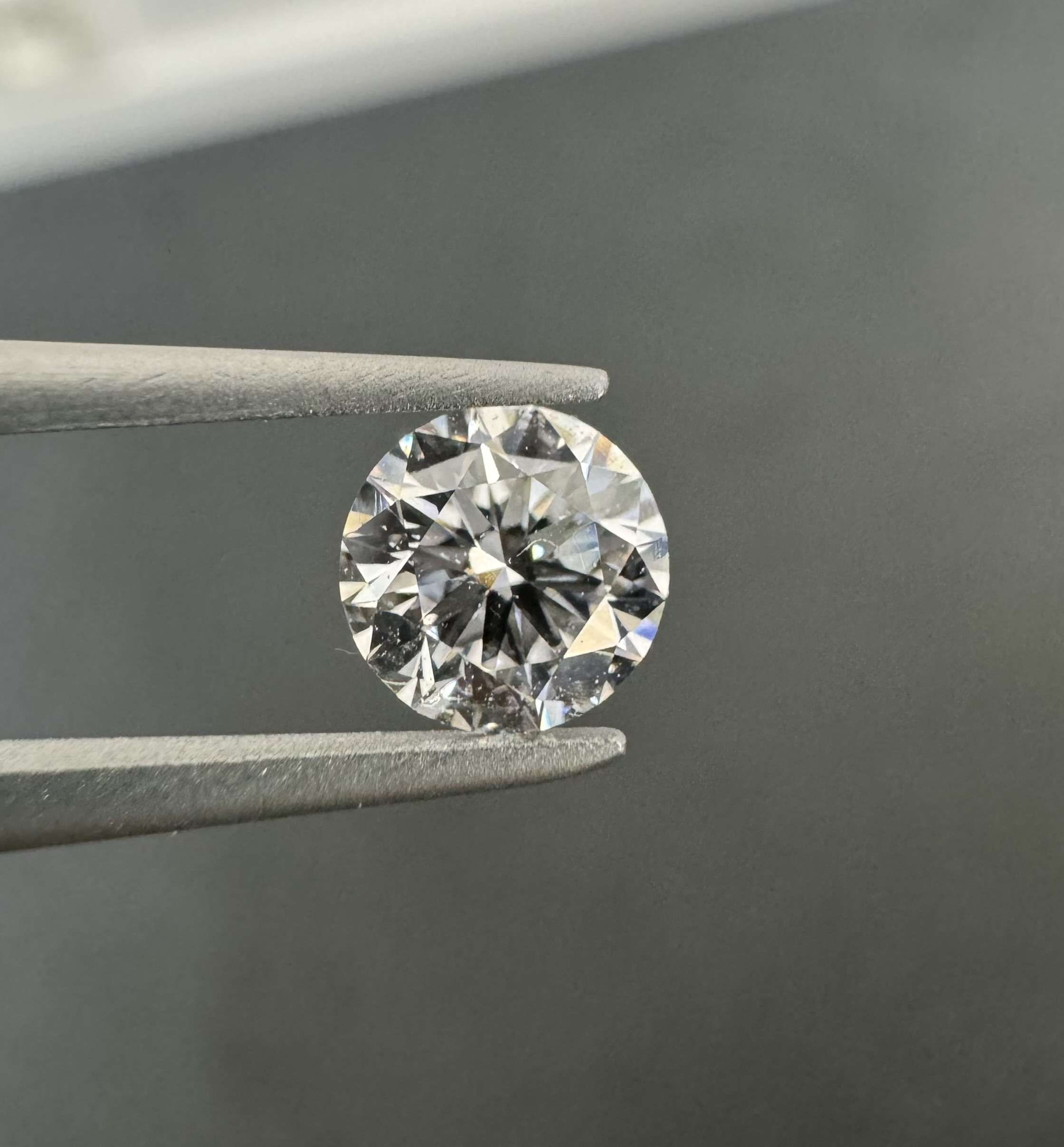 0.55ct  VS2 ROUND
