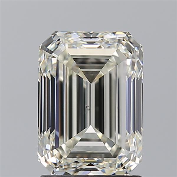 2.2ct L VS2 EMERALD