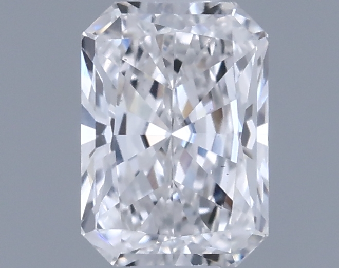 0.35 ct Přírodní Radiant E VS2