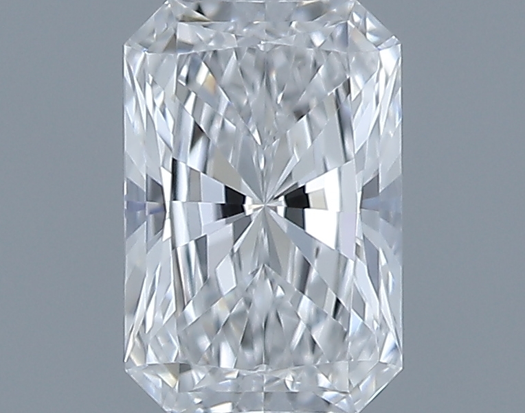 0.33 ct Přírodní Radiant E VS1