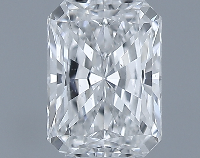 0.31 ct Přírodní Radiant E VS2