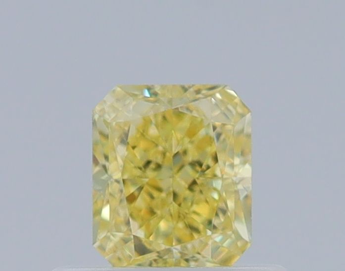 0.5 ct Přírodní Barevný Radiant VS1