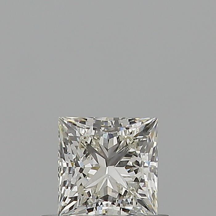 0.6 ct Natural Princess J VVS2