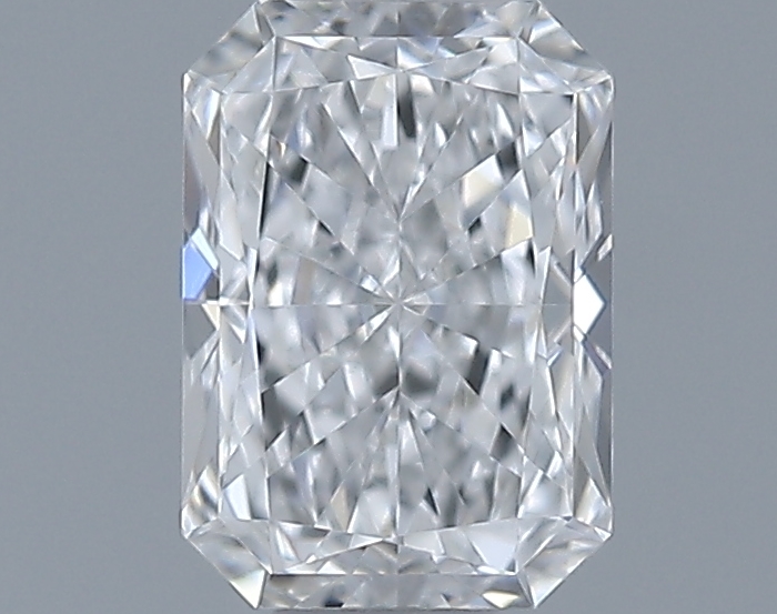 0.41 ct Dabīgs Radiant E VS1