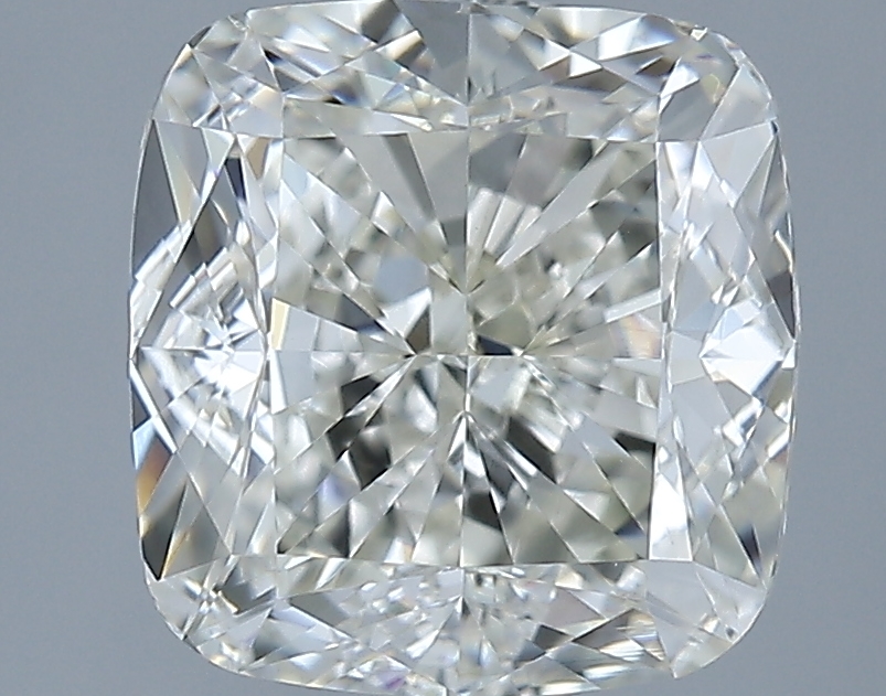 4 ct Přírodní Cushion M VS2