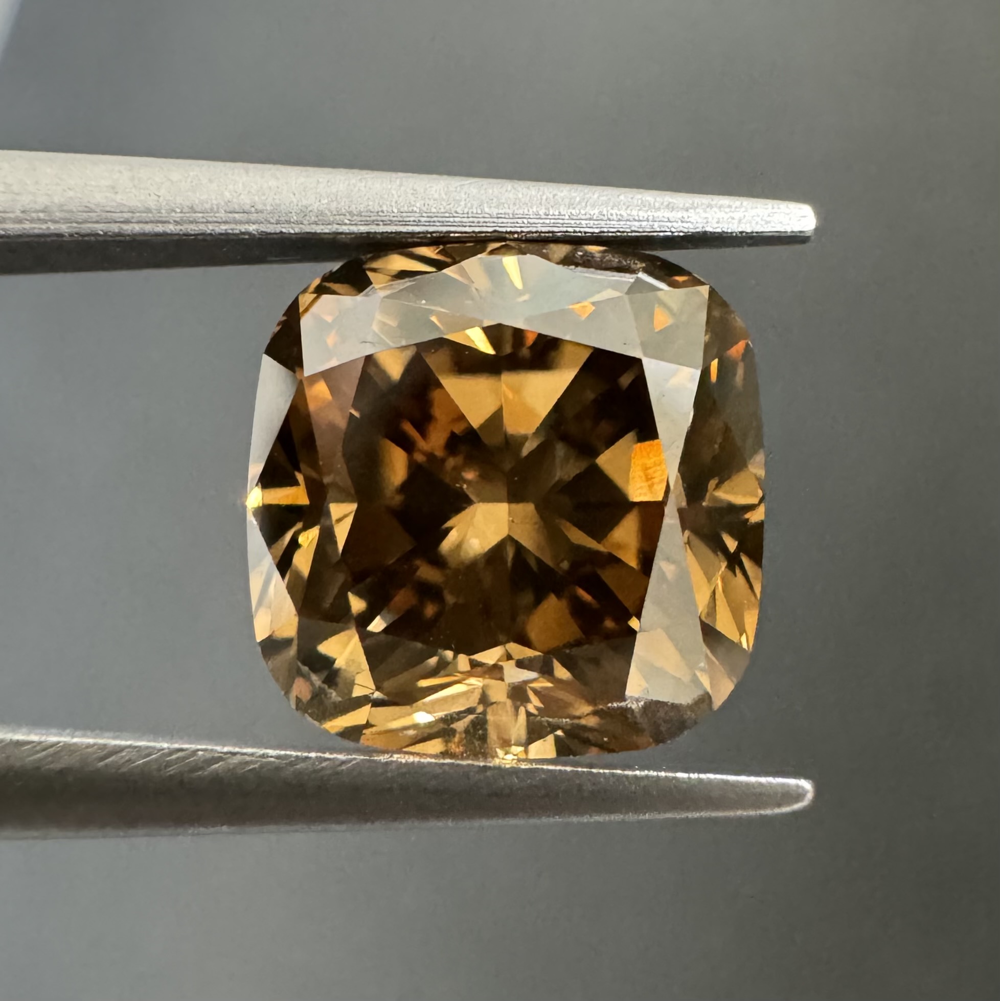 3.12ct  SI1 CUSHION