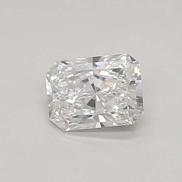 0.34 ct LabGrown Radiant D VS2