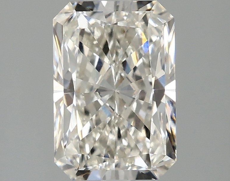 2.01 ct LabGrown Radiant H VVS2