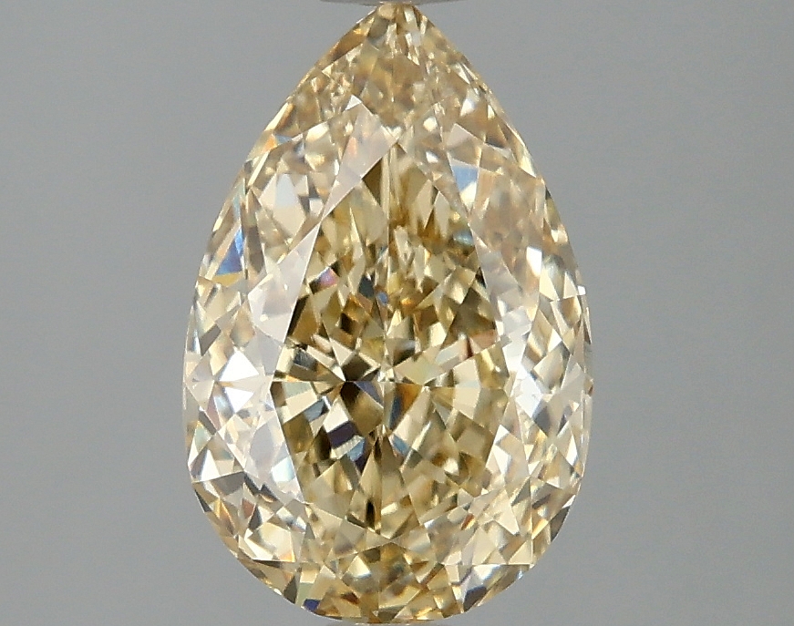 2.1ct FANCY VS1 PE