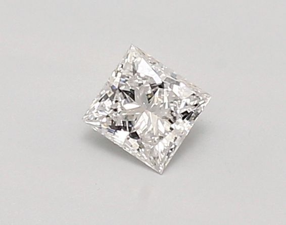 0.31ct E VVS2 PRINCESS