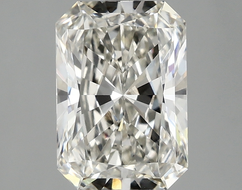 2.1 ct LabGrown Radiant H VVS2