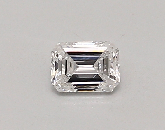 0.31ct D VS1 EMERALD