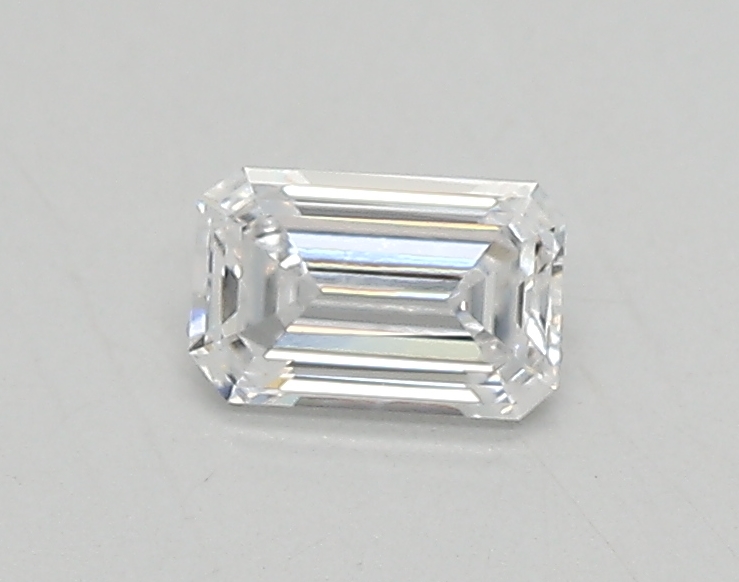 0.3ct D VS1 EMERALD