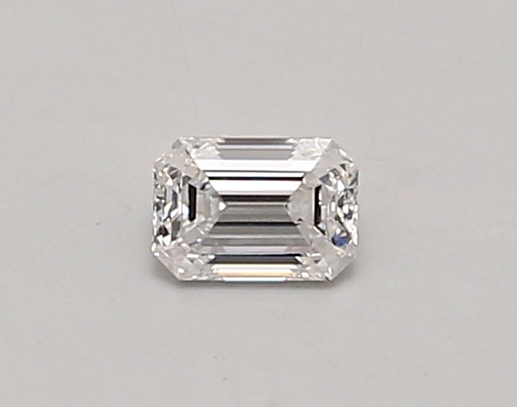 0.31 ct LabGrown Emerald D VVS2