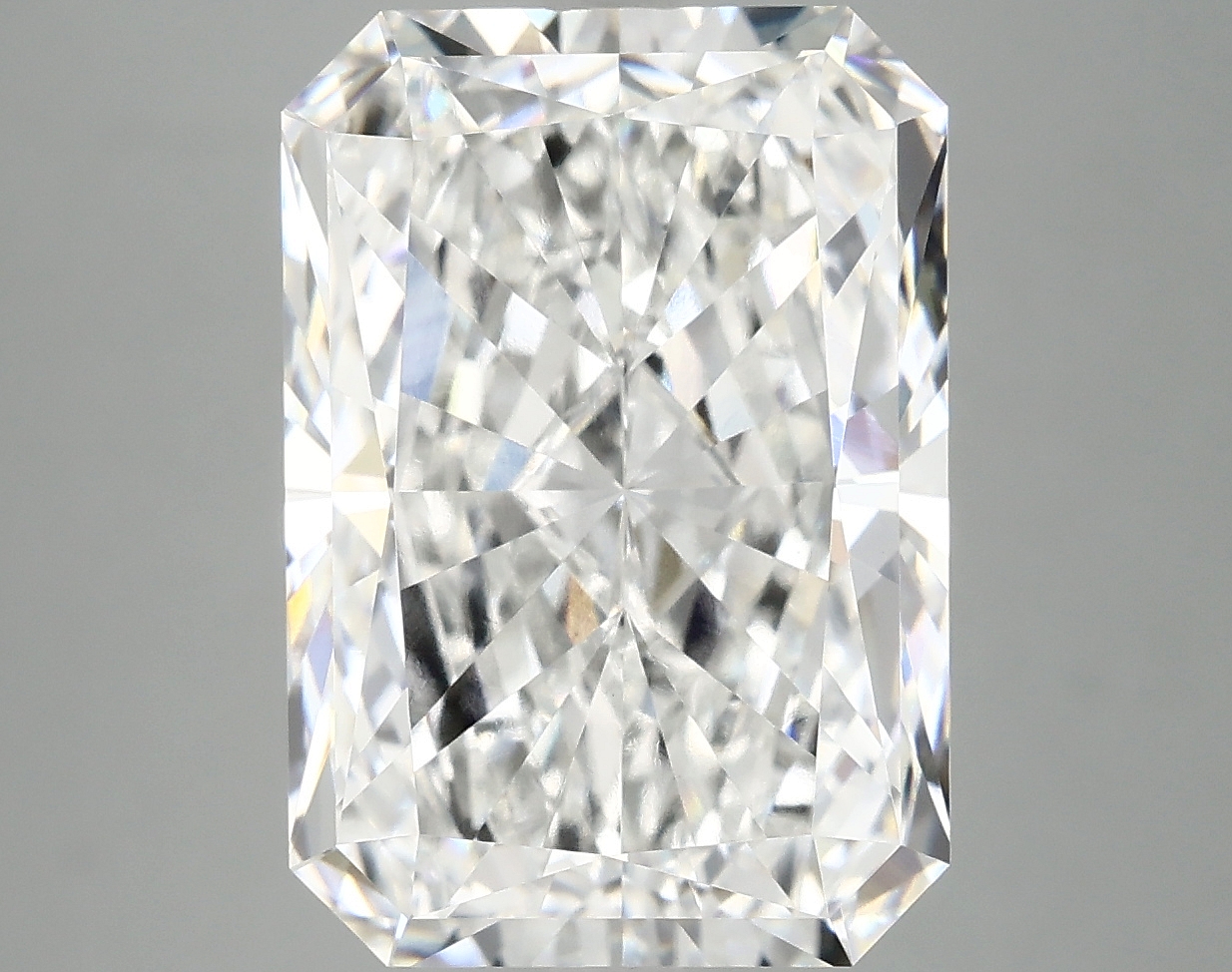 7.82 ct LabGrown Radiant F VVS2