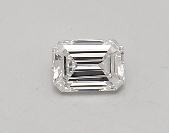 0.31 ct LabGrown Emerald D VVS2