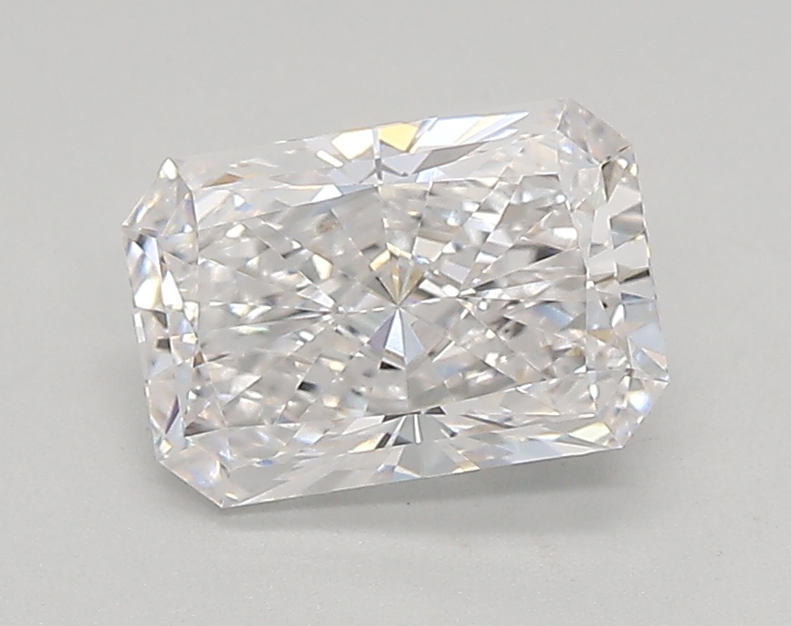 1.26 ct LabGrown Radiant E VVS1