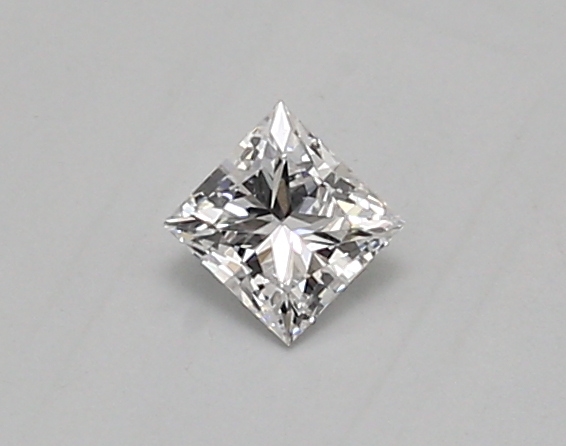 0.31 ct LabGrown Princess D VVS2