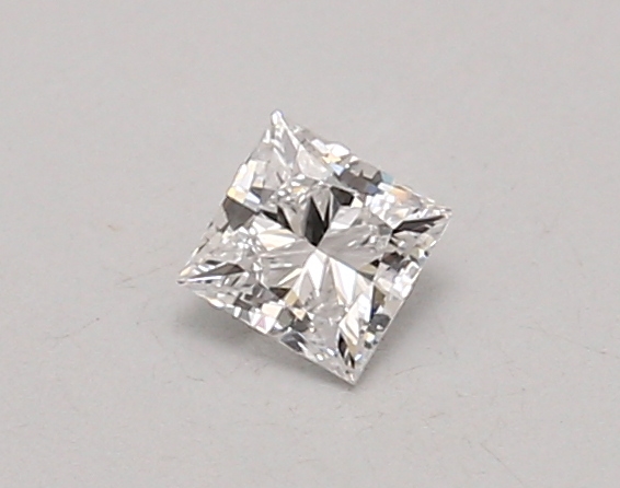0.33 ct LabGrown Princess D VVS2