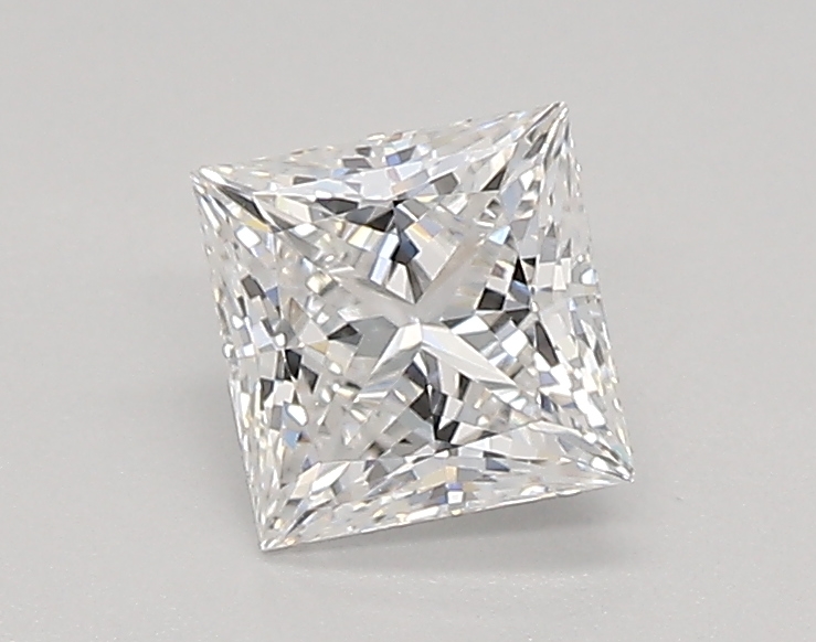 0.67 ct LabGrown Princess E VVS2