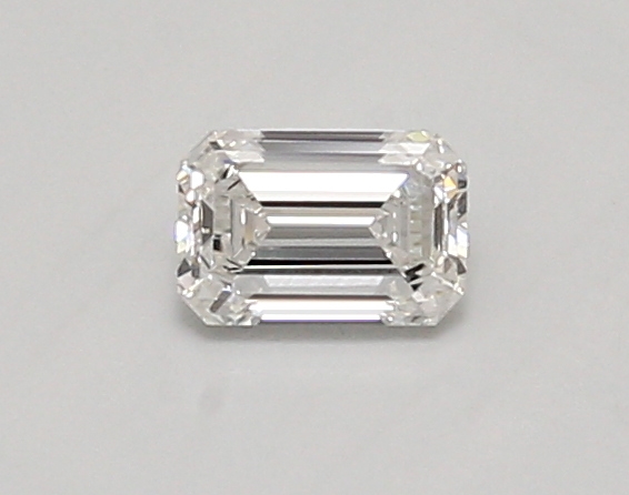 0.48 ct LabGrown Emerald E VS1