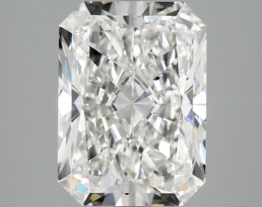 3.15 ct LabGrown Radiant E SI1