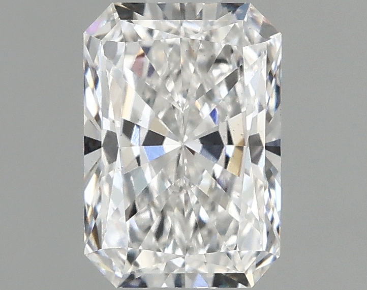 0.99 ct LabGrown Radiant E VS2