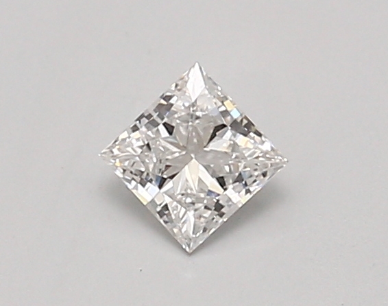 0.37 ct LabGrown Princess E VS1