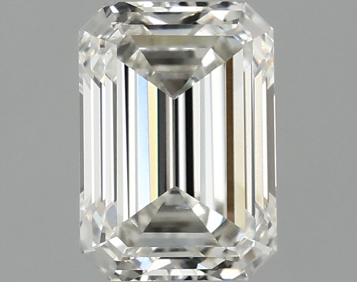 1.9 ct LabGrown Emerald H VS1