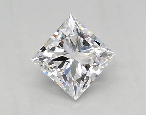 0.32 ct LabGrown Princess D VVS2