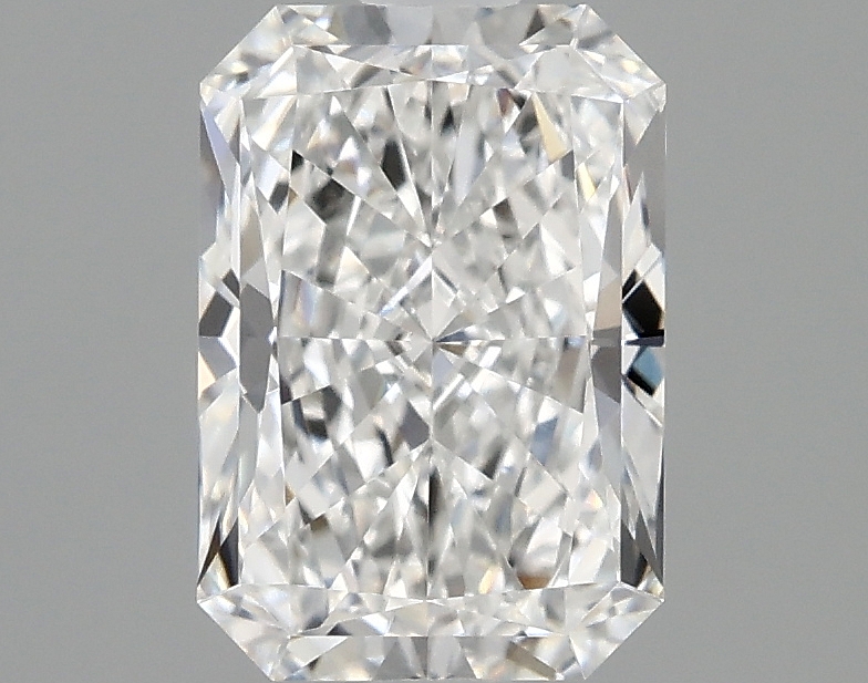 1.25 ct LabGrown Radiant E VVS2