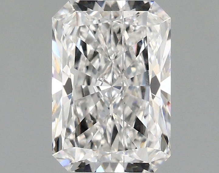 1.58 ct LabGrown Radiant E SI1