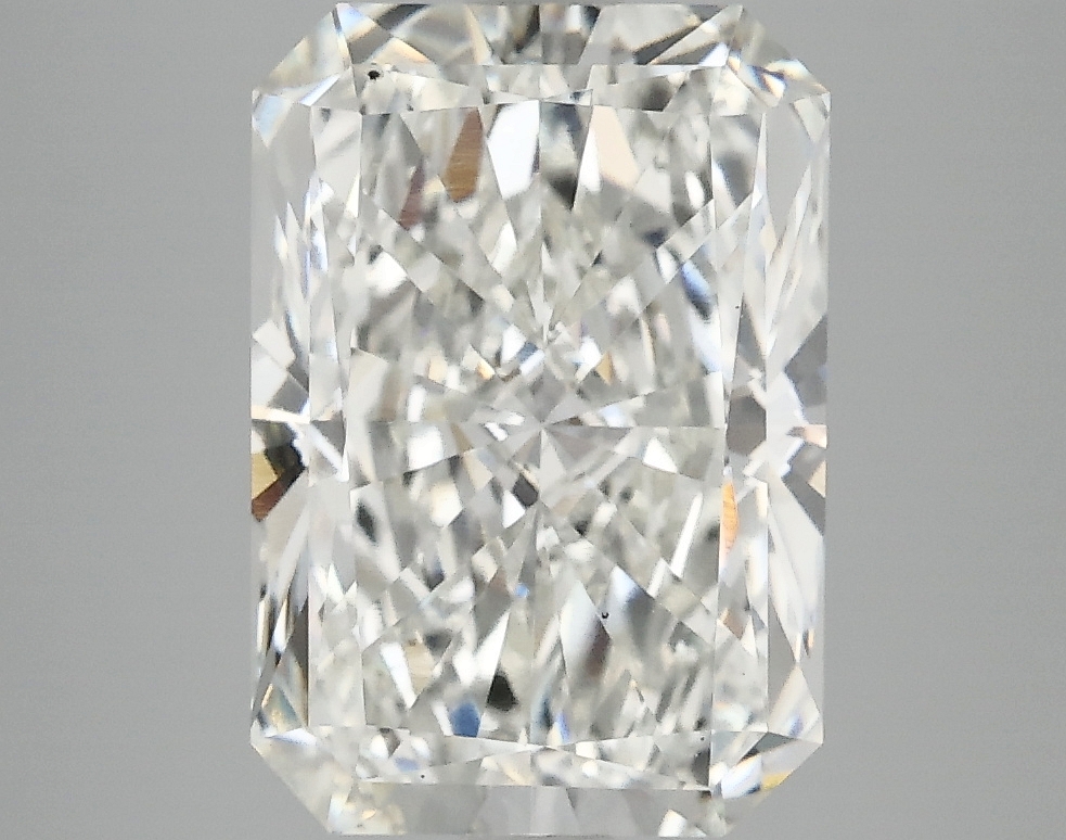 3.96 ct LabGrown Radiant H VS2