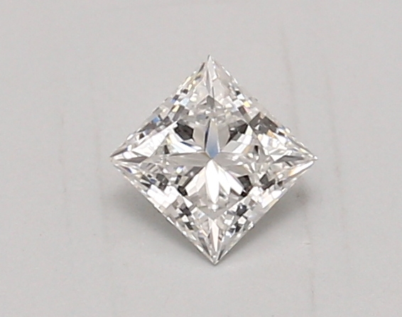 0.4 ct LabGrown Princess E VVS2